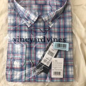 New shirt unopened vineyard vines